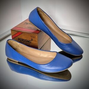 Modern Blue Leather Flats